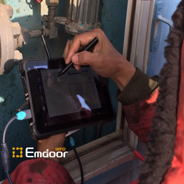 What Makes an Industrial Tablet So Rugged?